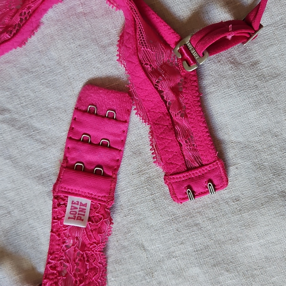 Pink Victoria's Secret Pink Lace Women's Bra 34A Push Up Plunge - Picture 8 of 14
